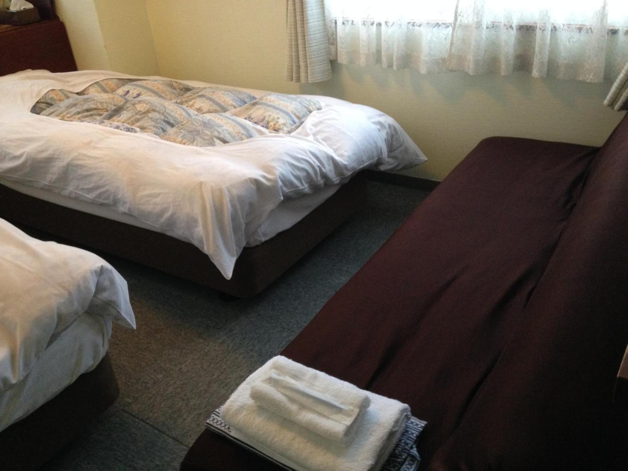Hotel Community House Tyrolien Hakuba Zimmer foto